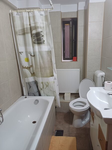 Ultracentral, Piata Unirii,
