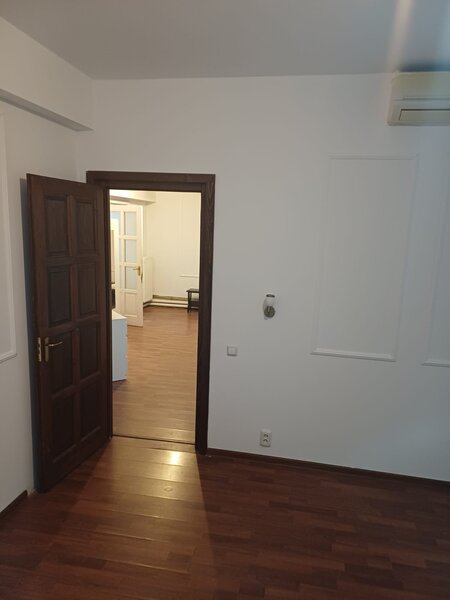 Ultracentral, Piata Unirii,